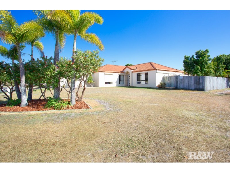 5 Schooner Court, Banksia Beach QLD 4507