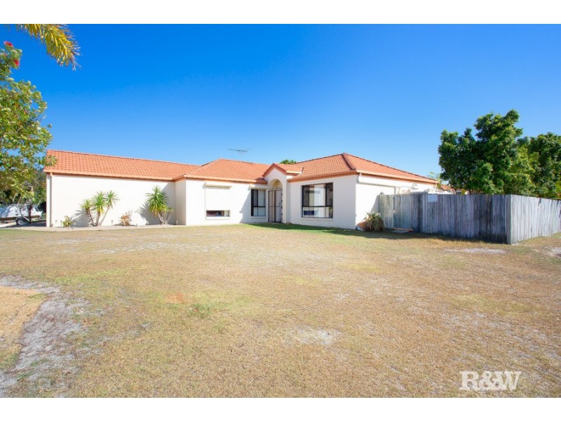 5 Schooner Court, Banksia Beach QLD 4507