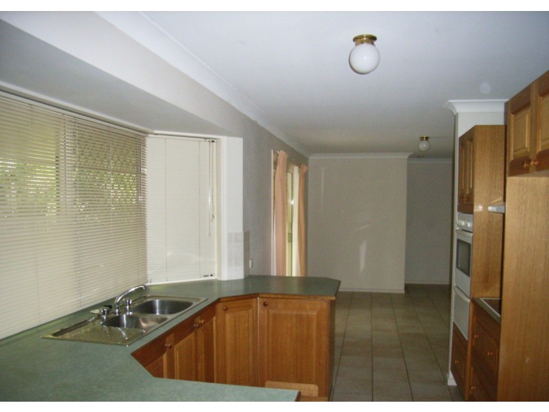3 Roggen Street, Bongaree QLD 4507