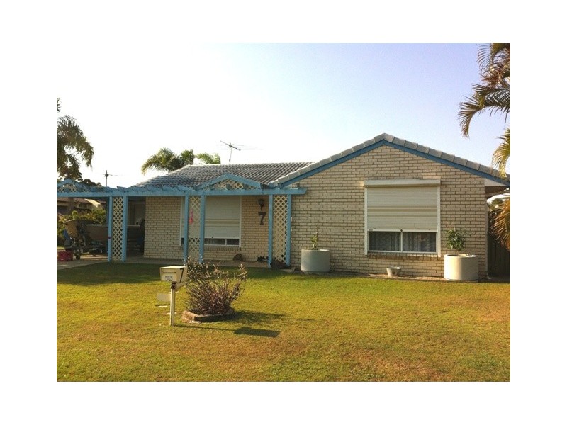 7 White Patch Esp, Banksia Beach QLD 4507