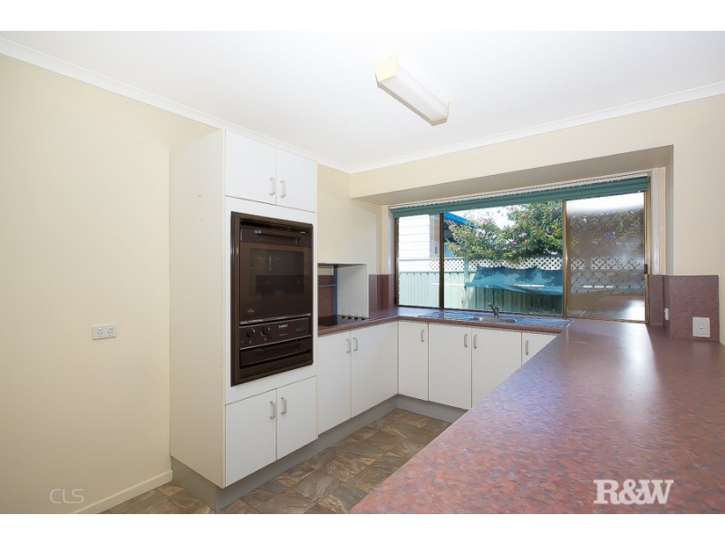 5 Captain Cook Drive, Banksia Beach QLD 4507