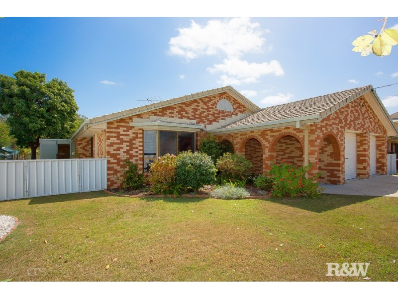 5 Captain Cook Drive, Banksia Beach QLD 4507