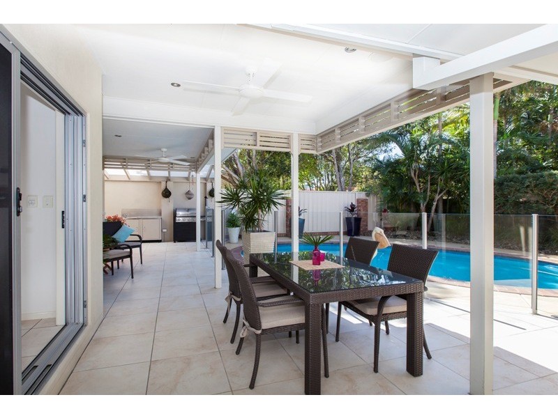 115 Sylvan Beach Esplanade, Bribie Island QLD 4507