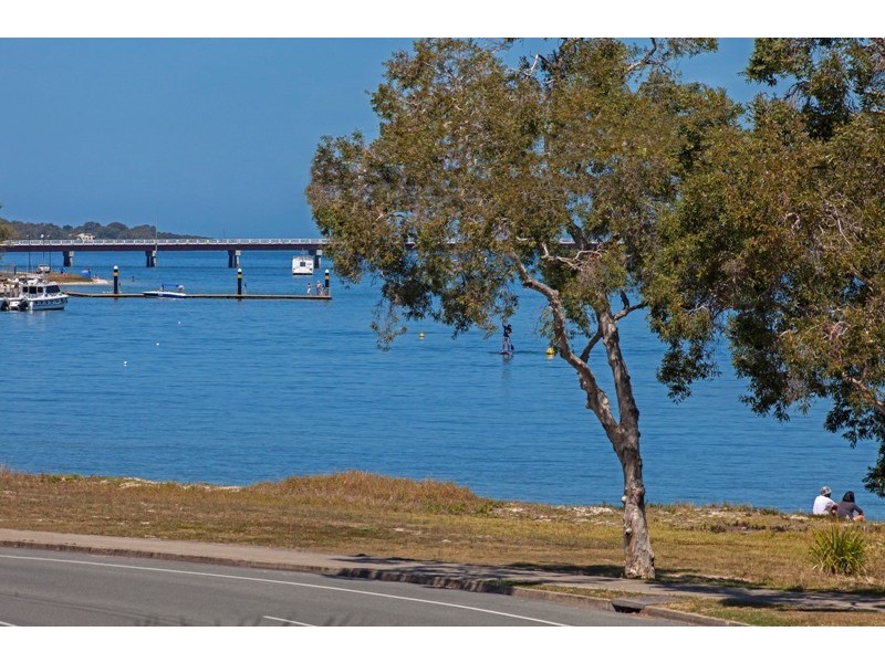 115 Sylvan Beach Esplanade, Bribie Island QLD 4507