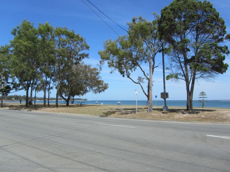 221 Welsby Parade, Bongaree QLD 4507