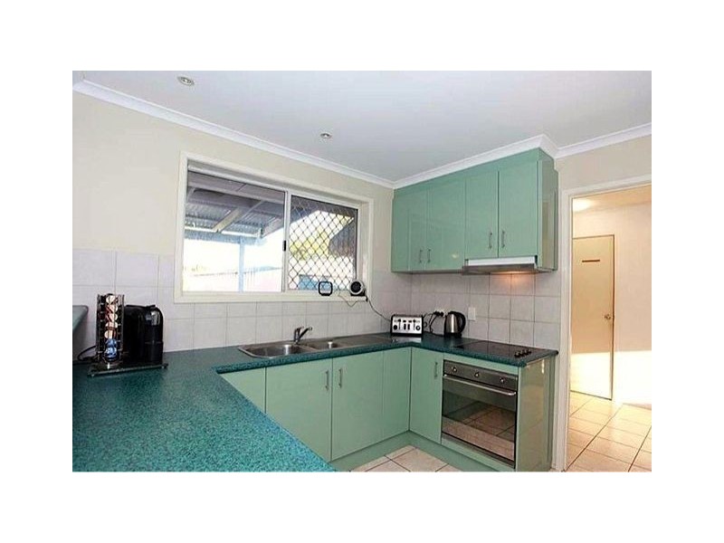 63 Bestmann Road, Sandstone Point QLD 4511