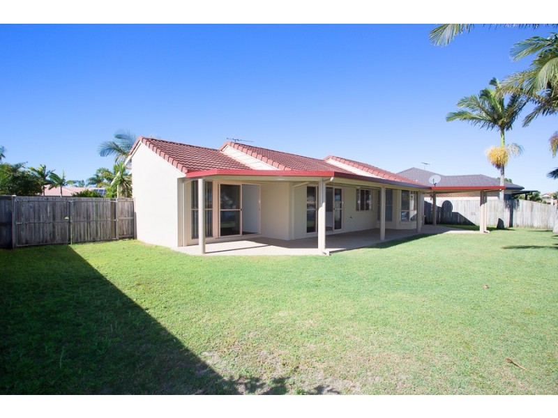 28 Topsail Circuit, Banksia Beach QLD 4507