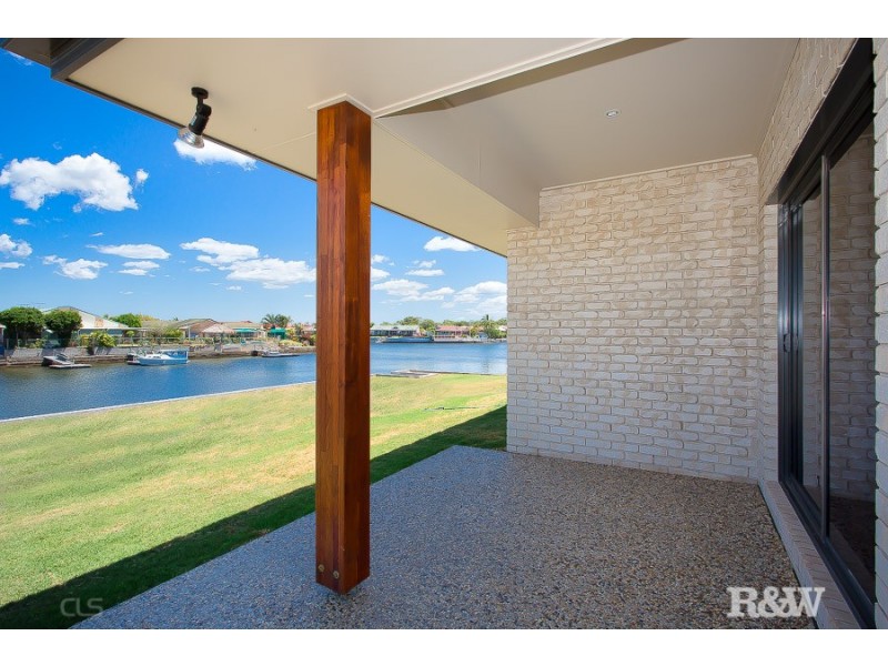 33 Pentas Drive, Bongaree QLD 4507