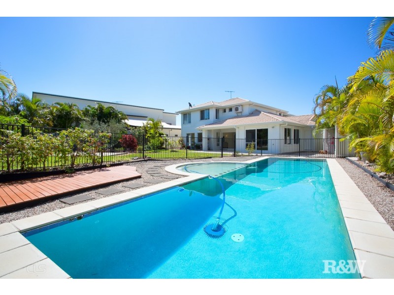11 Seaside Drive, Banksia Beach QLD 4507