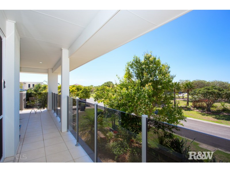 11 Seaside Drive, Banksia Beach QLD 4507