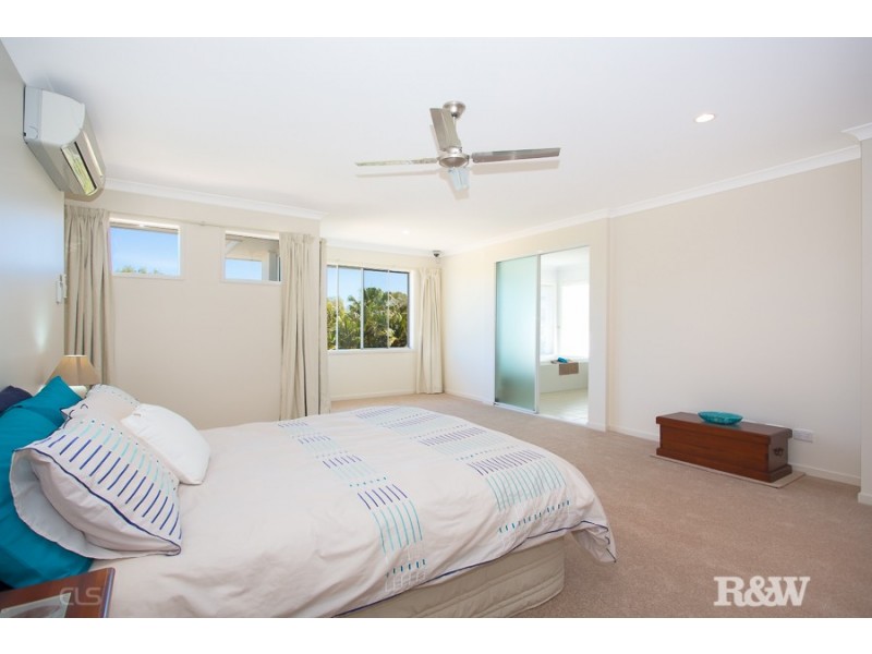 11 Seaside Drive, Banksia Beach QLD 4507