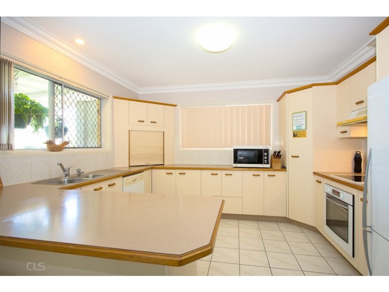 1/9 Botany Crescent, Banksia Beach QLD 4507