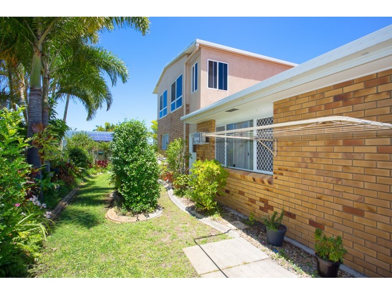 1/9 Botany Crescent, Banksia Beach QLD 4507