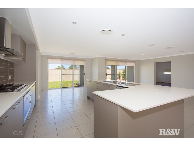 3 Rivercherry Ave, Banksia Beach QLD 4507
