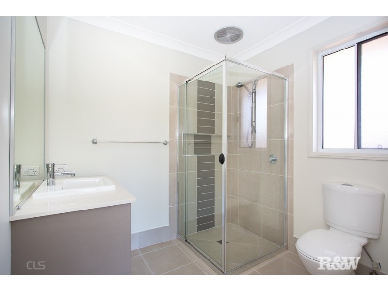 3 Rivercherry Ave, Banksia Beach QLD 4507