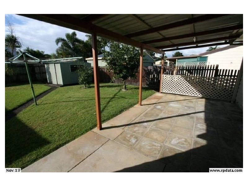 33 Caltowie Avenue, Banksia Beach QLD 4507