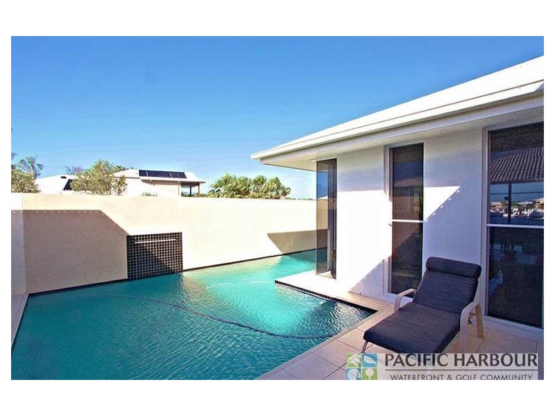 76 Cosmos Avenue, Banksia Beach QLD 4507