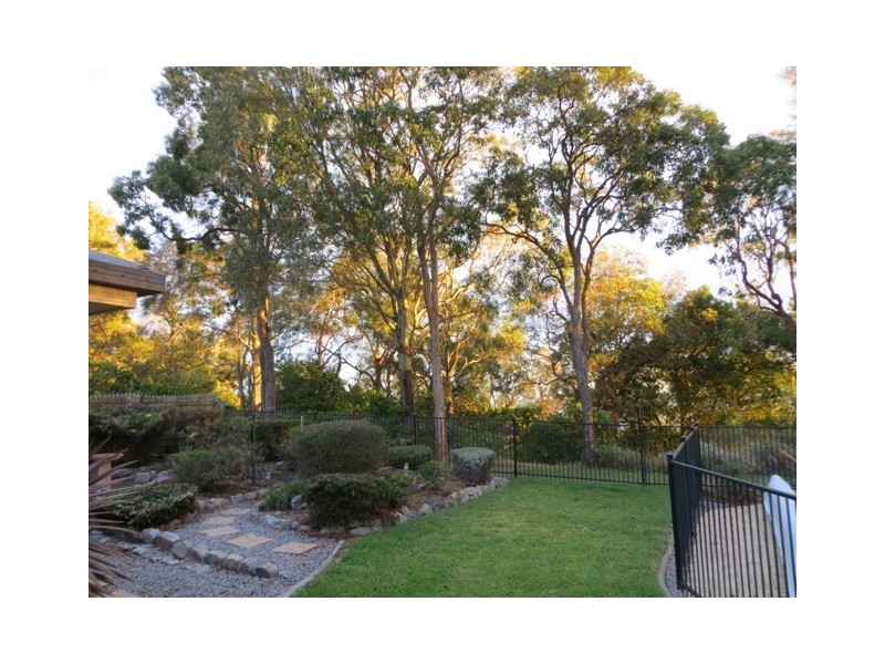 8 Sunbrite Court, Sandstone Point QLD 4511