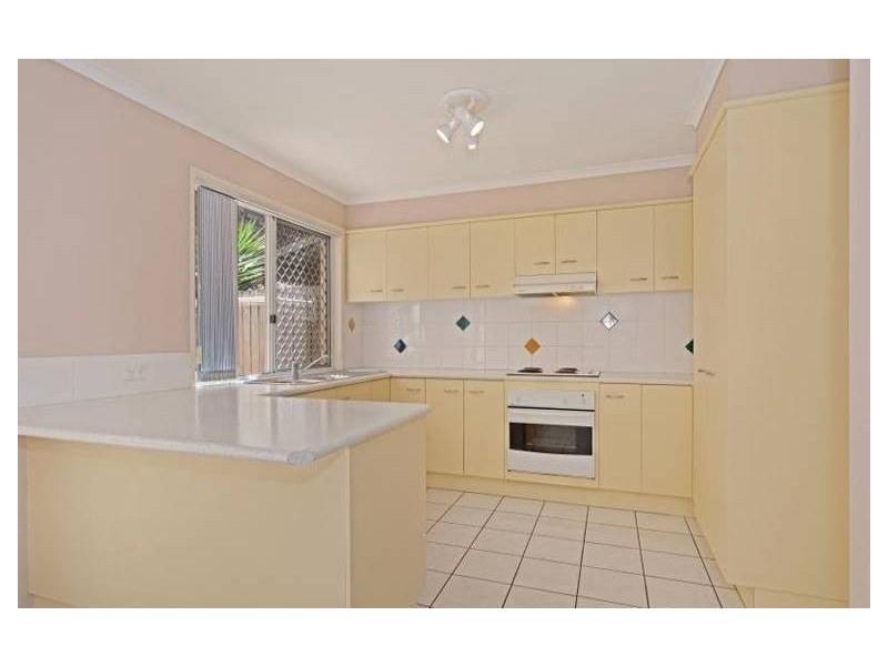 1/19 Rosella Street, Bongaree QLD 4507