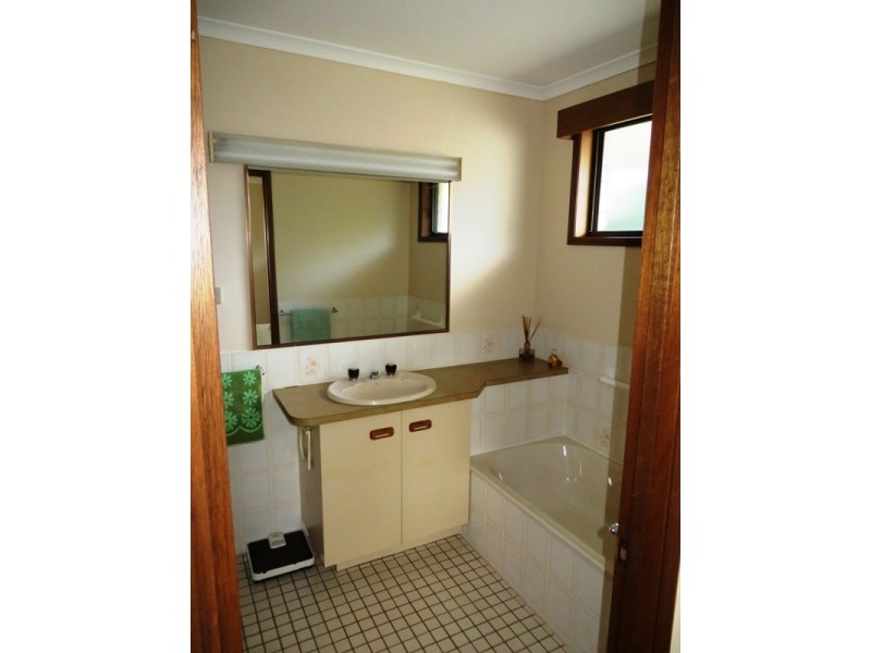 44 Endeavour Drive, Banksia Beach QLD 4507