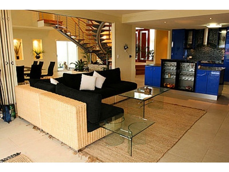 11 Baza Place, Banksia Beach QLD 4507