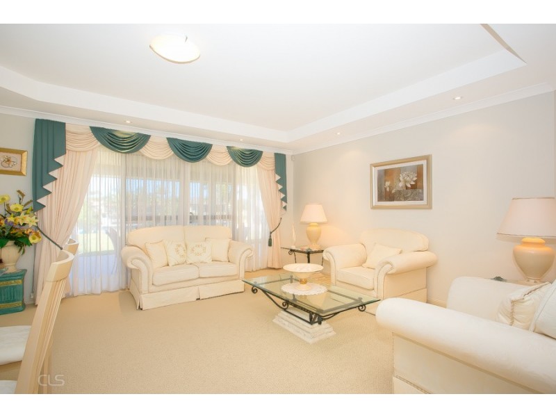 13 Dugong Crescent, Banksia Beach QLD 4507