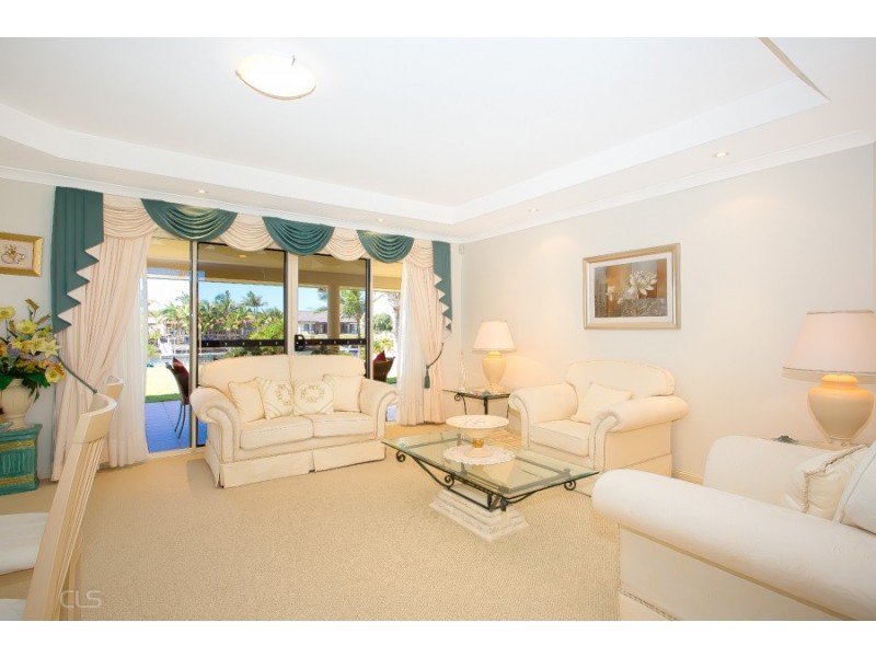 13 Dugong Crescent, Banksia Beach QLD 4507