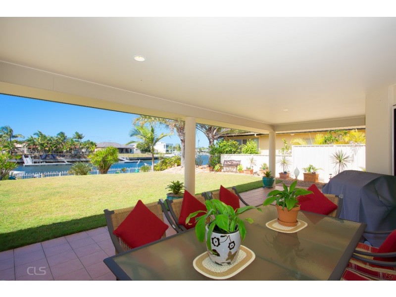13 Dugong Crescent, Banksia Beach QLD 4507