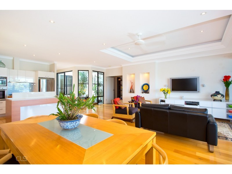 18 Catamaran Court, Banksia Beach QLD 4507