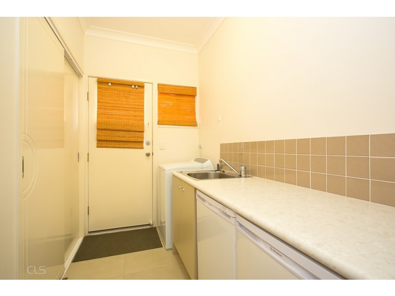 18 Catamaran Court, Banksia Beach QLD 4507