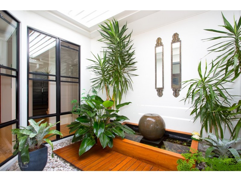 18 Catamaran Court, Banksia Beach QLD 4507