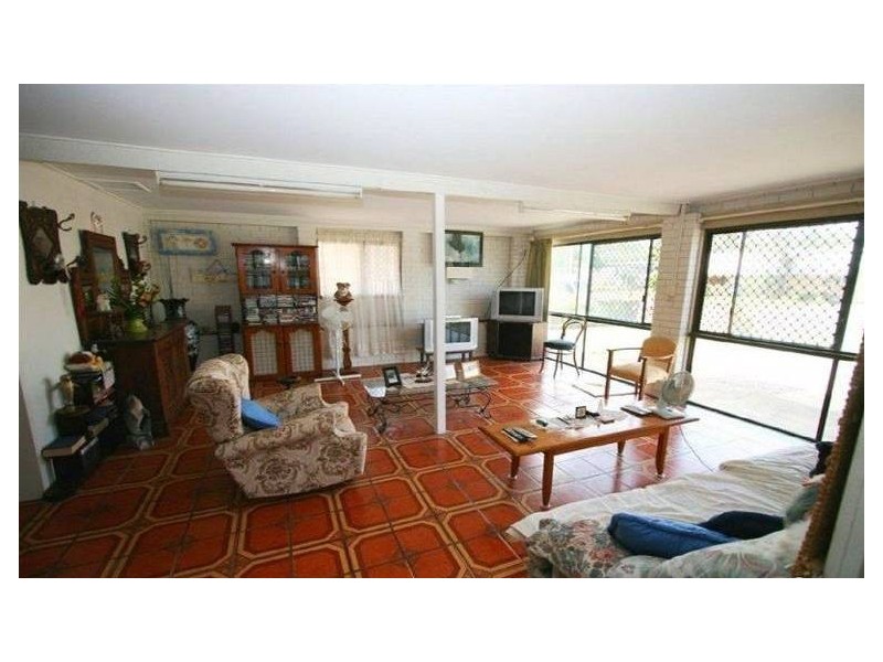 2 Pandara Avenue, Bellara QLD 4507