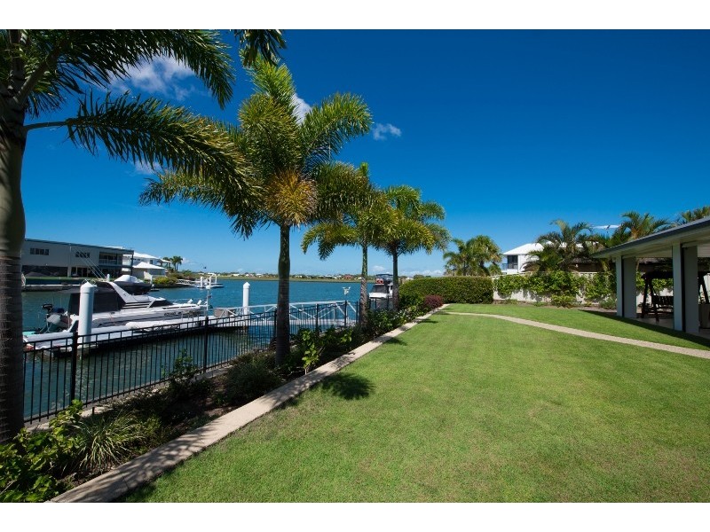 12 Teal Blvd, Banksia Beach QLD 4507