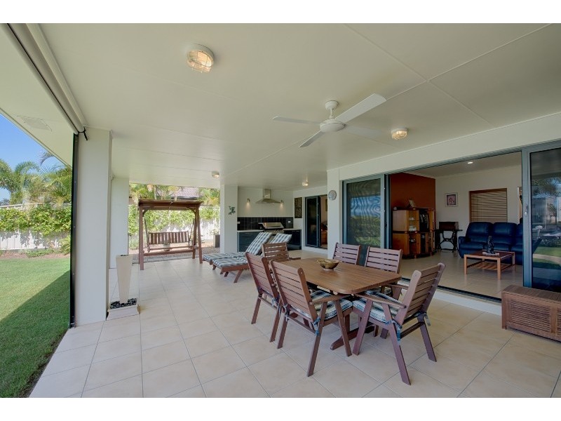 12 Teal Blvd, Banksia Beach QLD 4507
