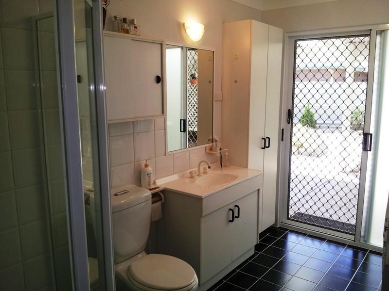 18 Anchor Court, Banksia Beach QLD 4507