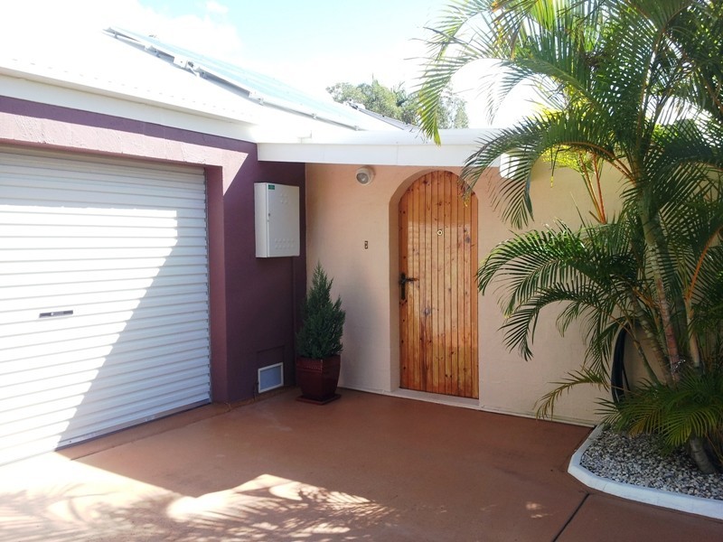 18 Anchor Court, Banksia Beach QLD 4507
