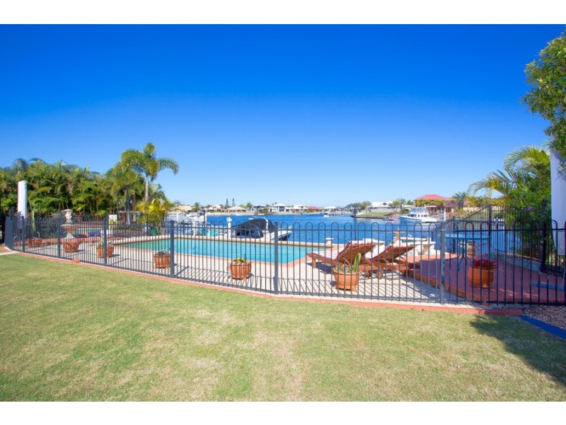 41 Voyagers Drive, Banksia Beach QLD 4507