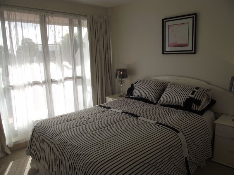 9b/10 Spinnaker Drive, Sandstone Point QLD 4511