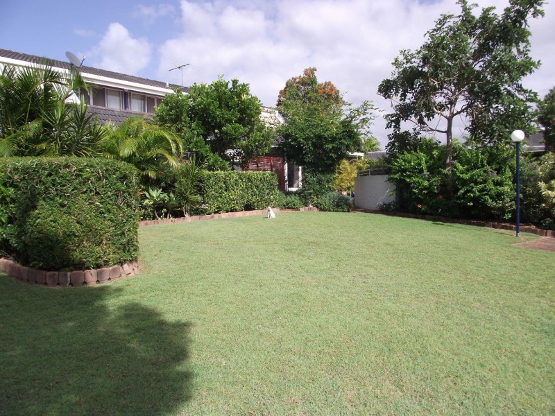 9b/10 Spinnaker Drive, Sandstone Point QLD 4511