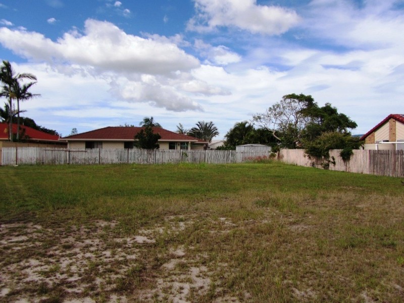 34 Flamingo Drive, Banksia Beach QLD 4507