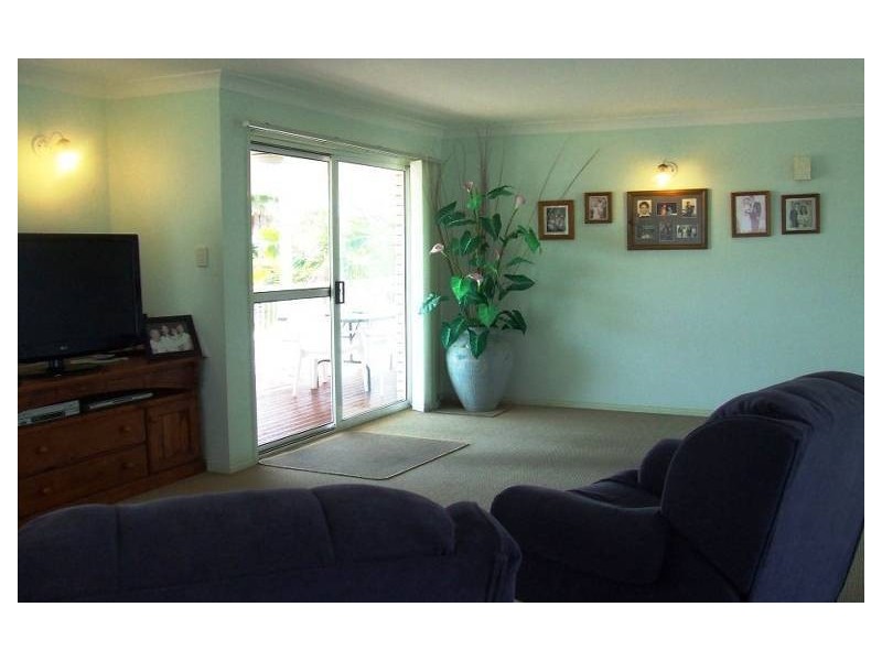 3 Pacific Drive, Banksia Beach QLD 4507