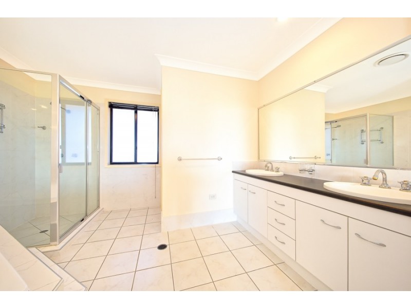 11 Kakadu Circuit, Banksia Beach QLD 4507