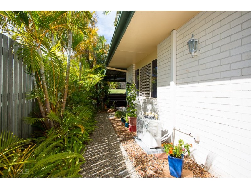 1/28 Headsail Drive, Banksia Beach QLD 4507