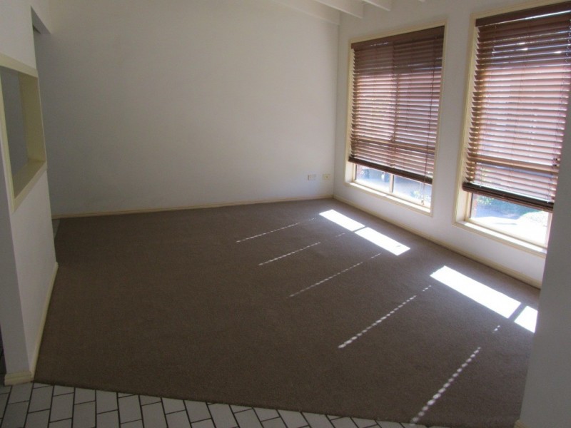 3 Fuchsia Court, Bongaree QLD 4507