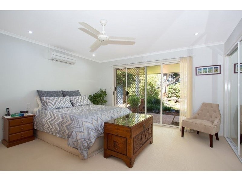 18 Trimaran Court, Banksia Beach QLD 4507