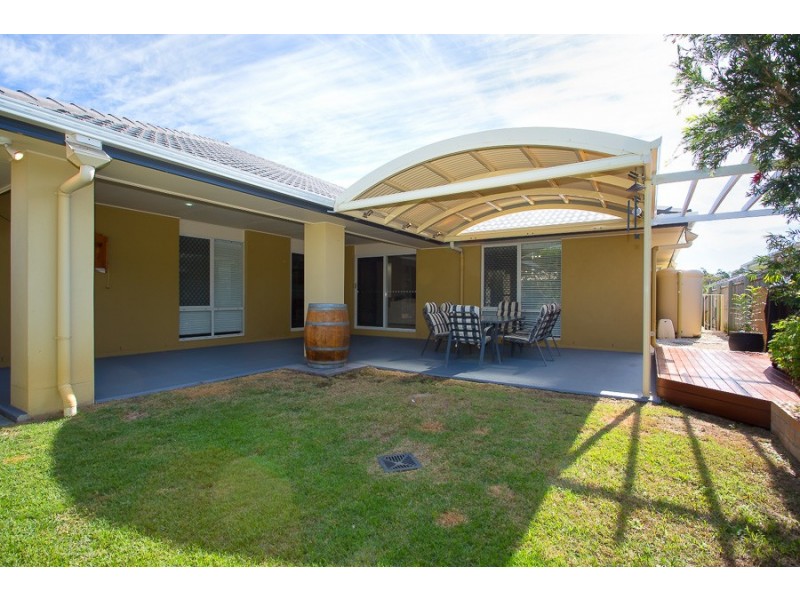 25 Barklya Crescent, Bongaree QLD 4507