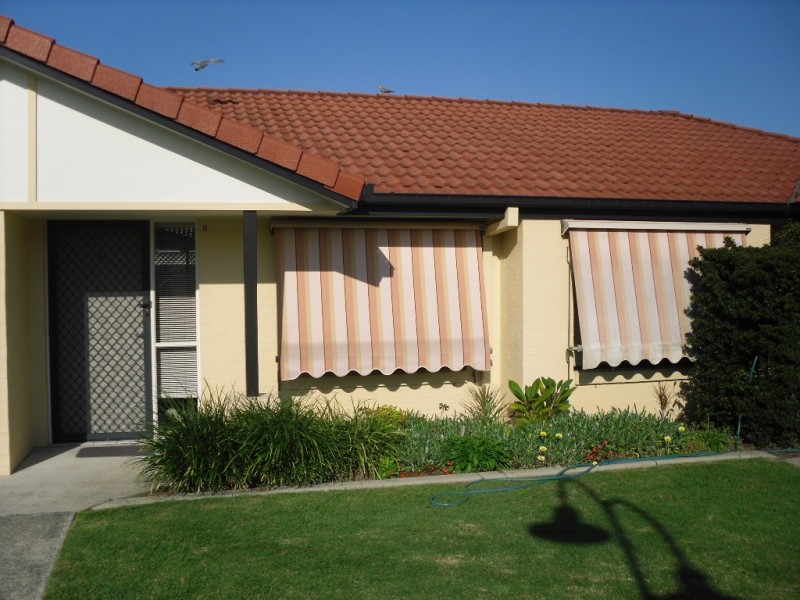 8 Seabreeze Court, Sandstone Point QLD 4511