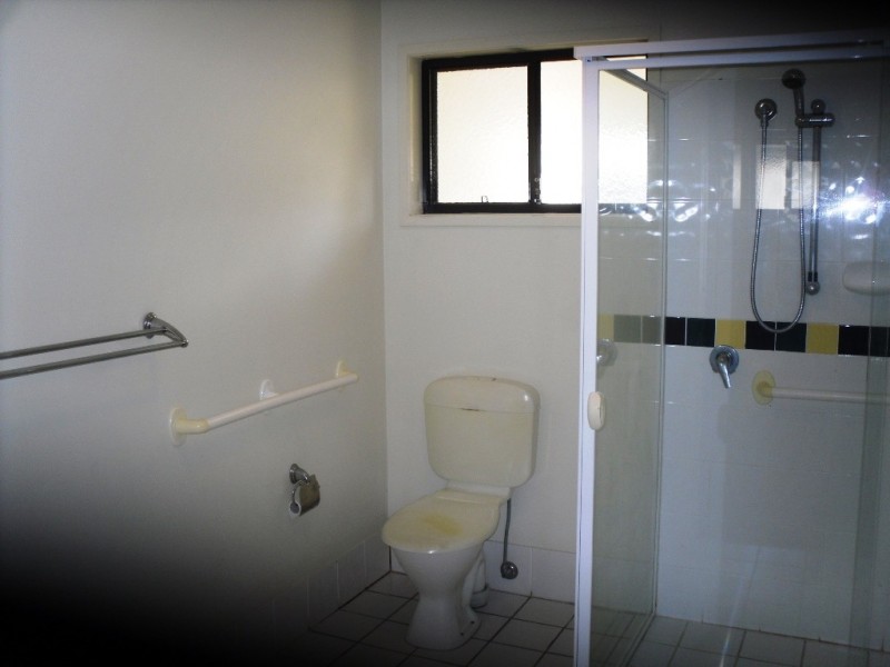 8 Seabreeze Court, Sandstone Point QLD 4511