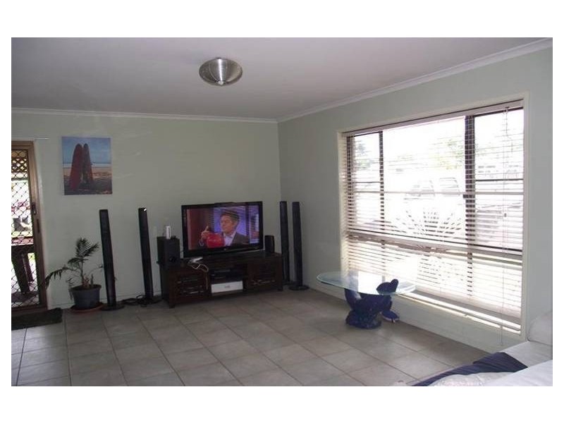 22 Alpinia Avenue, Banksia Beach QLD 4507