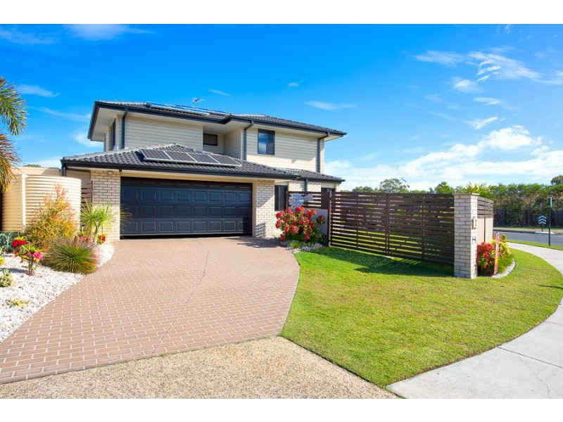 303 Bestmann Road, Sandstone Point QLD 4511